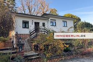 IMMOBERLIN.DE - Sympathischer Bungalow mit Potenzial, Garage & Nebengebäude in naturschöner Lage – Die vollständige Adresse der Immobilie erhältst du vom Anbieter., 16259 Bad Freienwalde (Oder) – Vorschaubild 3