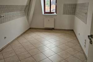 Beeindruckende Dachwohnung mit großer Küche und optimaler Raumaufteilung! – Die vollständige Adresse der Immobilie erhältst du vom Anbieter., 1129 Pieschen-Nord/Trachenberge, Dresden – Vorschaubild 7