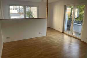 Modernes Apartment in Köln Südstadt mit Garage