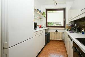 Großzügige 3,5-Zimmer-Wohnung mit Balkon in zentraler Lage von Isernhagen-Süd – Die vollständige Adresse der Immobilie erhältst du vom Anbieter., 30657 Isernhagen-Süd, Hannover – Vorschaubild 3