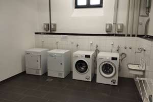 Ruhige DG-Wohnung mit EBK auf dem Petrisberg – ideal für Studierende & Azubis – Max-Planck-Straße 48, 54296 Kürenz, Trier – Vorschaubild 10