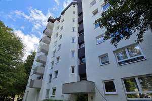 Grundsanierte, geräumige 2,5-Zimmer-Wohnung in München Hadern mit Einbauküche – 81375 Neuhadern, München – Vorschaubild 2