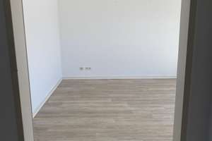 Charmante und helle 2-Zimmer-Wohnung mit Balkon in Bonn-Ippendorf – Die vollständige Adresse der Immobilie erhältst du vom Anbieter., 53127 Ippendorf, Bonn – Vorschaubild 4