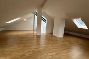 Lichtdurchflutetes, großzügiges Doppelhaus in modernem Stil – Starnberg (Kreis) – Vorschaubild 16
