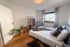 Sofort Einziehen! Frisch renovierte 3,5 Zimmer Wohnung mit Balkon und Garage – Salierstraße 57, 71334 Waiblingen – Vorschaubild 3