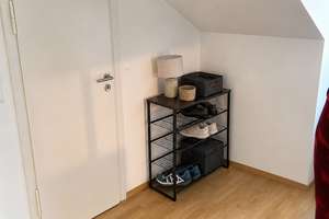 Wohnen im Grünen am Killesberg – 2,5 Zimmer mit besonderem Dachgeschosscharakter – Rolandstr. 9, 70469 Bahnhof Feuerbach, Stuttgart – Vorschaubild 5