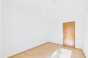 SITULI:     Großzügig wohnen am Ortspark – 3 Zimmer mit traumhafter Dachterrasse – Die vollständige Adresse der Immobilie erhältst du vom Anbieter., 82008 Unterhaching – Vorschaubild 17