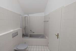 Schuch Immobilien - Moderne 2,5 Zimmer mit Galerie und Terrasse im Heidestock – Die vollständige Adresse der Immobilie erhältst du vom Anbieter., 65191 Sonnenberg, Wiesbaden – Vorschaubild 9