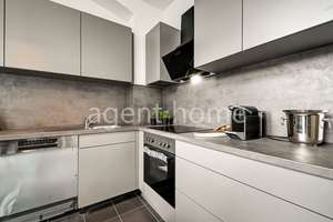 MÖBLIERT - URBAN LIVING - Tolle Altbauwohnung nahe Marienplatz – Die vollständige Adresse der Immobilie erhältst du vom Anbieter., 70180 Lehen, Stuttgart – Vorschaubild 9