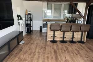 Stilvoll modernisiert und voll möblierte 2,5-Zimmer-Wohnung in Duisburg – Dinslaker Straße 36, 47169 Wehofen, Duisburg – Vorschaubild 4