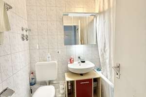 Familienfreundliche 5-Zimmer-Wohnung in begehrter Lage von Heidelberg – Die vollständige Adresse der Immobilie erhältst du vom Anbieter., 69126 Rohrbach, Heidelberg – Vorschaubild 2