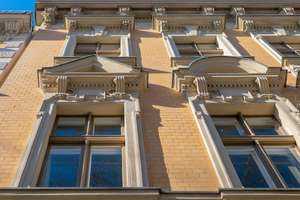 PROVISIONSFREI: KLASSISCH SCHÖNE ALTBAUWOHNUNG IM BELIEBTEN FRIEDRICHSHAGEN – Peter-Hille-Straße 48, 12587 Friedrichshagen, Berlin – Vorschaubild 2