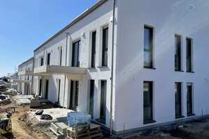 3- Zimmer- Dachgeschosswohnung in Schlebusch-
Ihr neues Zuhause mit Weitblick – Die vollständige Adresse der Immobilie erhältst du vom Anbieter., 51375 Schlebusch, Leverkusen – Vorschaubild 4
