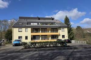*** Gemütliche 2 ZKB-Wohnung mit Balkon in Uni-Nähe ***