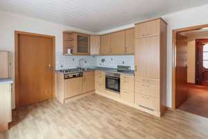 Ihr neues Zuhause: Großes und freistehendes Einfamilienhaus mit Charme – Oldenburg (Kreis) – Vorschaubild 7