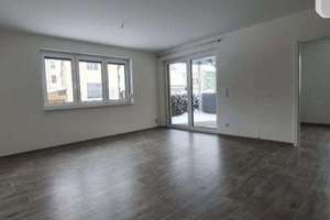 Stadtvilla SZB, schicke 2 Zi Einheit in Toplage, Privatgarten, KFW 55, gr. Terrasse, – Badwiese 13, 8340 Schwarzenberg/Erzgebirge – Vorschaubild 4