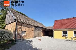 MIT WÄRMEPUMPE UND PHOTOVOLTAIK: VIERSEITEN-MEHRGENERATIONENHOF MIT VIEL PLATZ FÜR MENSCH UND TIER – Die vollständige Adresse der Immobilie erhältst du vom Anbieter., 17291 Randowtal – Vorschaubild 5