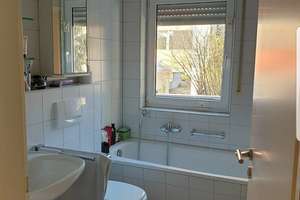 Charmante 3-Zimmer-Gartenwohnung mit großem Balkon in ruhiger Lage von Köln-Weidenpesch – Vulkanstr. 12, 50735 Weidenpesch, Köln – Vorschaubild 8
