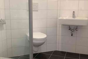 Renovierte 2 Zimmer mit Balkon,  und barrierefreien Zugang – Holsterhauser Str. 28, 45147 Holsterhausen, Essen – Vorschaubild 2