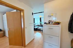 Gepflegte  Wohnung in gefragter Lage: 2,5 Zimmer mit sonnigem Balkon – Die vollständige Adresse der Immobilie erhältst du vom Anbieter., 70190 Berg, Stuttgart – Vorschaubild 9