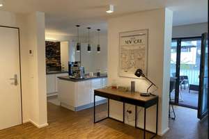 Untermiete: Möbliert und zentral in Stuttgart