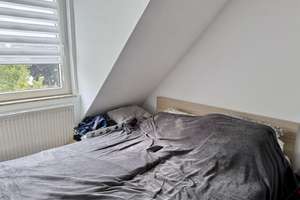 Ruhig wohnen, sicher investieren: 4-Zimmer-Dachgeschosswohnung mit Potenzial – Die vollständige Adresse der Immobilie erhältst du vom Anbieter., 34613 Schwalmstadt – Vorschaubild 3