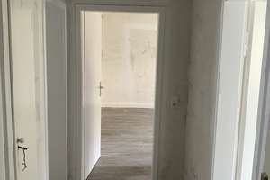 Nette Nachbarn gesucht: günstige 3-Zimmer-Wohnung – Kleinstr. 23, 70191 Auf der Prag, Stuttgart – Vorschaubild 1