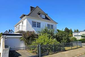 Luxuriöses Wohnen in Bürgerparknähe - Exklusive Stadtvilla mit Schwimmbad & Sauna – Die vollständige Adresse der Immobilie erhältst du vom Anbieter., 27574 Geestemünde, Bremerhaven – Vorschaubild 2