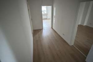 4-Zimmer Wohnung Kernsaniert in Solingen-Mitte – Schwertstraße 62, 42651 Solingen-Mitte, Solingen – Vorschaubild 2