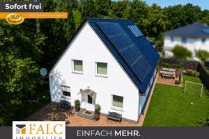 Seltenes EFH-Angebot in Biesdorf: Bj. 2015, Indoor-Pool, Sauna, PV-Speicher – jetzt 675.000 € – Die vollständige Adresse der Immobilie erhältst du vom Anbieter., 12683 Biesdorf, Berlin – Vorschaubild 1