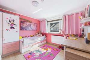 Ankommen und Wohlfühlen: Frisch modernisiertes 4-Zimmer-Zuhause in Remscheid – Die vollständige Adresse der Immobilie erhältst du vom Anbieter., 42853 Scheid, Remscheid – Vorschaubild 5