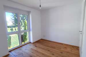 KFW 40 Plus! Hochwertiges 5 Zi. Haus in Haus mit Süd/Garten in bester Lage von Waldtrudering! – München – Vorschaubild 3