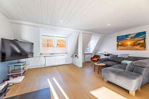 HEGERICH: Extravagante Maisonettewohnung mit herrlicher Dachterrasse in Nürnberg-St.-Johannis – Die vollständige Adresse der Immobilie erhältst du vom Anbieter., 90419 Sandberg, Nürnberg – Vorschaubild 3