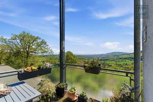 Sanierte Luxuswohnung am Zauberberg! Wohnen am Wald mit atemberaubenden Skyline-Blick! – Die vollständige Adresse der Immobilie erhältst du vom Anbieter., 65779 Kelkheim (Taunus) – Vorschaubild 12