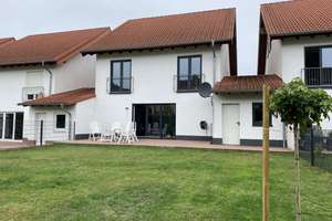 TLA - TDY- TLF modern furnished, pets friendly house with fenced yard in 66892 Bruchmühlbach – Die vollständige Adresse der Immobilie erhältst du vom Anbieter., 66892 Bruchmühlbach-Miesau – Vorschaubild 4