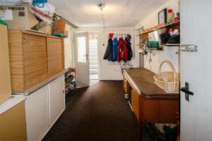 TOP-Infrastruktur und dennoch ruhig gelegen: Reihenmittelhaus mit Ausbaupotential! – Die vollständige Adresse der Immobilie erhältst du vom Anbieter., 71332 Waiblingen – Vorschaubild 26