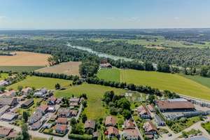 Großzügige Villa auf Traumgrundstück / KAUF GEGEN GEBOT – Die vollständige Adresse der Immobilie erhältst du vom Anbieter., 83556 Griesstätt – Vorschaubild 24