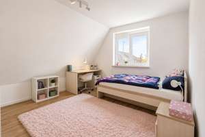 Hochwertig saniertes Einfamilienhaus (2025) mit Wintergarten, Smart Home und uneinsehbarem Garten – Ottilienstr. 13, 81825 Waldtrudering, München – Vorschaubild 9
