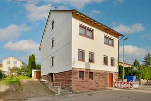 2-Familienhaus mit großem Garten, 3 Garagen und Potenzial in ruhiger Lage! – Die vollständige Adresse der Immobilie erhältst du vom Anbieter., 75217 Birkenfeld – Vorschaubild 5