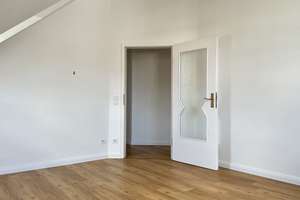 WOHNEN MIT IDEALER AUFTEILUNG UND GEPFLEGTER AUSSTATTUNG IN RUHIGER LAGE – Die vollständige Adresse der Immobilie erhältst du vom Anbieter., 81247 Obermenzing, München – Vorschaubild 17
