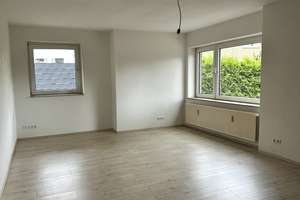 Ein-/Zwei-Familienhaus in Quickborn – Harksheider Weg 52, 25451 Quickborn – Vorschaubild 3