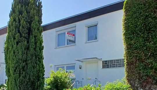 Bild von RESERVIERT! Gepflegtes Reihenhaus in Dornholzhausen, mit Garage, Stellplatz & Balkon