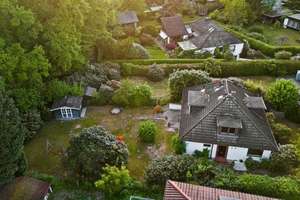*** Charmantes Einfamilienhaus mit traumhaft weitläufigem Grundstück in begehrter Ohlstedter Lage*** – Die vollständige Adresse der Immobilie erhältst du vom Anbieter., 22397 Wohldorf-Ohlstedt, Hamburg – Vorschaubild 26