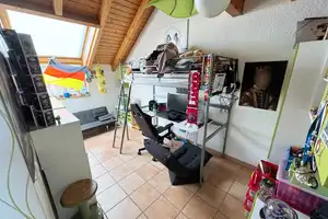 Gepflegtes 3 Familienhaus mit Werkstatt, Büro und Ausstellungsfläche in Wildberg/Effringen – Calw (Kreis) – Vorschaubild 13