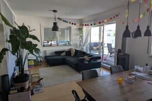 Attraktive 3-Zi.-Penthouse-Wohnung (111 m²) in Neu-Um (Washingtonallee) - mit hochw. Einbauküche – Die vollständige Adresse der Immobilie erhältst du vom Anbieter., 89231 Neu-Ulm – Vorschaubild 2