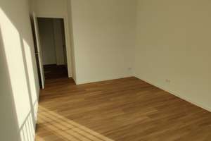 Helle 3-Zimmer-Wohnung mit Balkon in Berlin-Schöneberg – In den Alboingärten 15, 12103 Schöneberg, Berlin – Vorschaubild 7
