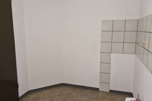 3,5 Zi., Stadthaus auf 3 Ebenen in sehr guter Lage mit PKW-Außenstellplatz – Freiherr-vom-Stein-Straße 84, 26129 Bloherfelde, Oldenburg (Oldenburg) – Vorschaubild 7