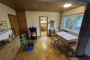 Großzügiges Einfamilienhaus mit Einliegerwohnung  
Viel Platz für Ihre Wohnträume! – Die vollständige Adresse der Immobilie erhältst du vom Anbieter., 59872 Meschede – Vorschaubild 4