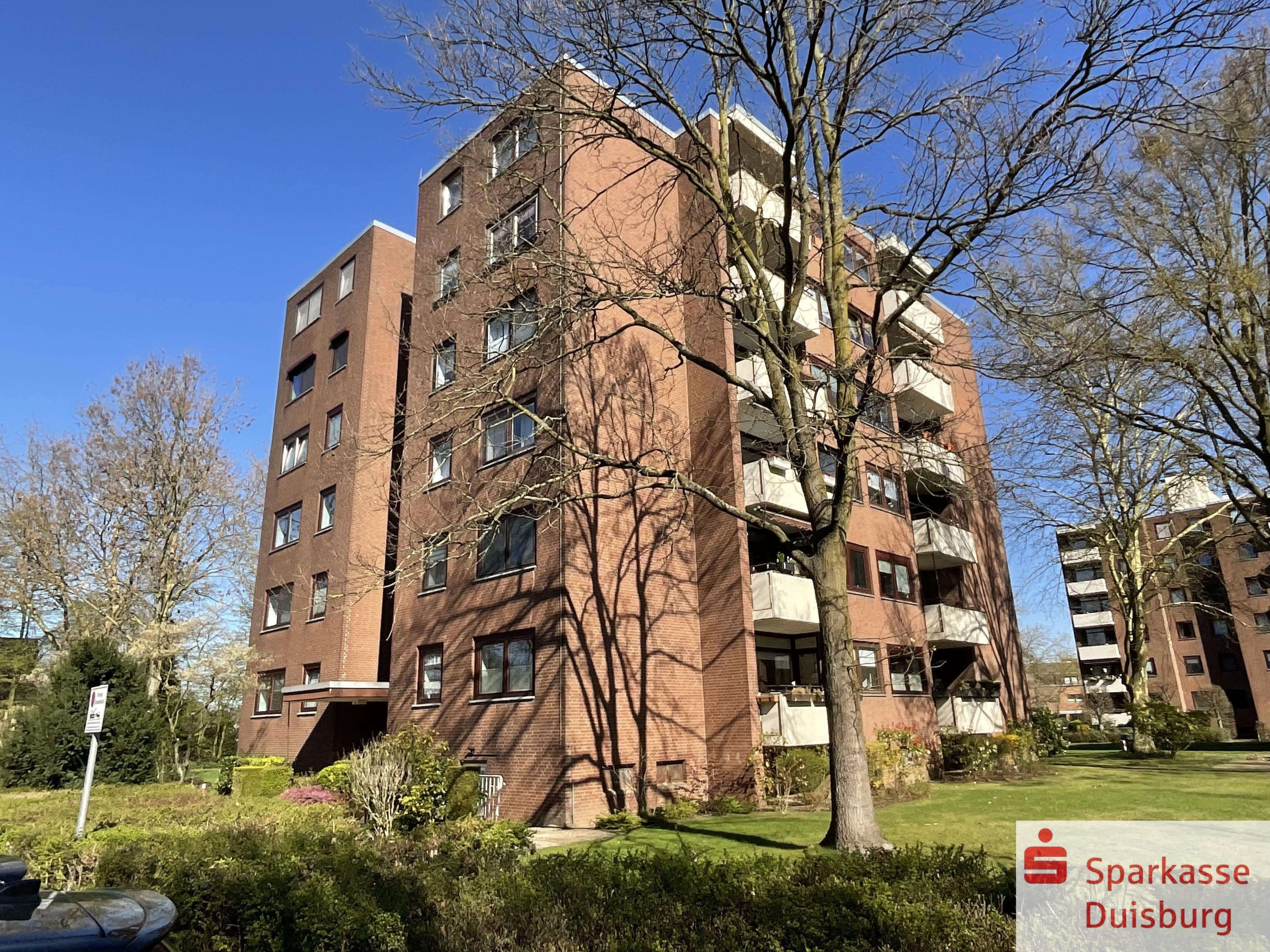 Schöne Wohnung mit Balkon und Garage, Duisburg – Bild 1