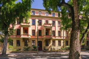 Bezugsfreie 2-Zimmer-Altbauwohnung mit Balkon nahe dem Schlosspark – Die vollständige Adresse der Immobilie erhältst du vom Anbieter., 14471 Brandenburger Vorstadt, Potsdam – Vorschaubild 2